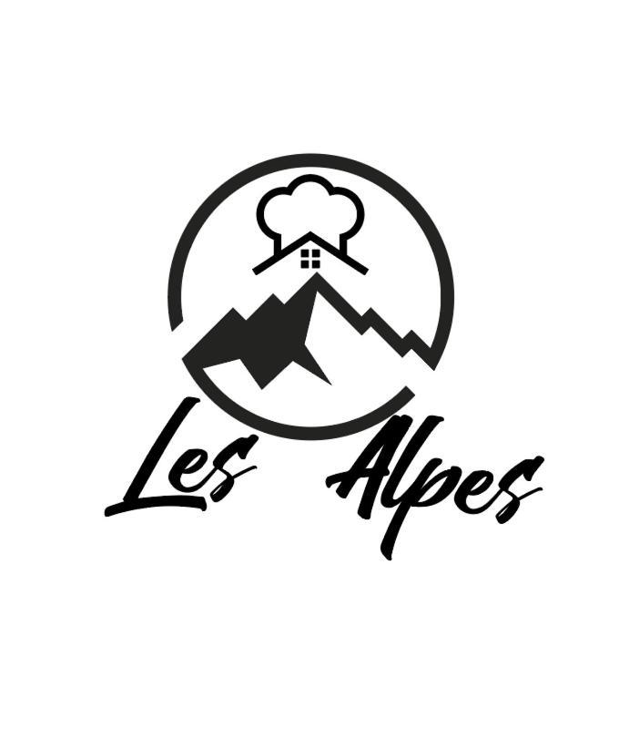 Hotel Les Alpes อัลวาร์ ภายนอก รูปภาพ